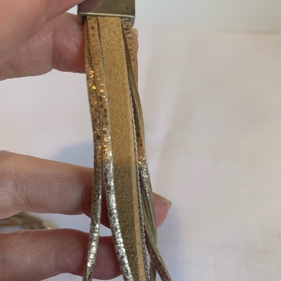 Multi-Strand Bronze Metallic Leather Wrap Bracelet Crystals Magnetic Closure - Picture 4 of 6